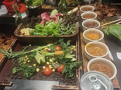 -蘸小院铁锅炖·蘸酱菜·东北菜(怀远门店)
