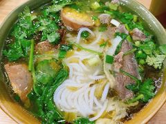 -全家福米线