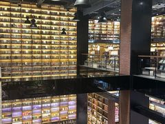 -半山书局(新世纪商城店)