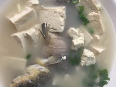 -连池鱼豆味坊(风景区店)