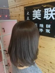 -镁连社·美联社