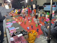 -吴山路夜市