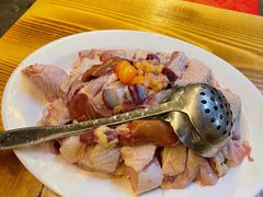 -广味炭炉鸡煲(宝业路分店)