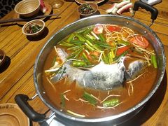 -亮欢寨酸汤鱼(沙冲路店)