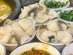 -大鼎石锅鱼(春江里店)