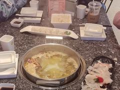 -一席地·本地鸡窝·杭帮鸡火锅(萧山银隆百货店)