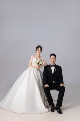 -MAO亲爱的猫婚纱摄影工作室
