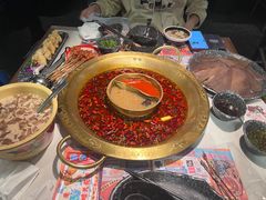 安心美蛙-哥老官重庆美蛙鱼头(宝山龙湖店)