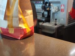 -麦当劳(深圳北站高铁店)