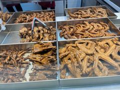 -狗撵鸭(泰山公寓店)