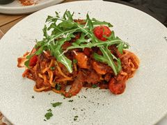 -Mark&Mars Restaurant