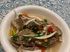 手抓羊肉-巴扎美食·新疆菜·西域歌舞表演餐厅(新疆大厦店)