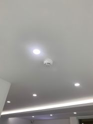 -HEYAN荷妍专业脱毛连锁机构
