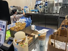 -瑞幸咖啡(白石龙地铁站C口店)