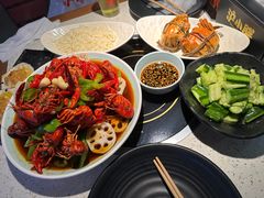 -沪小胖·小龙虾·蓝龙王(八佰伴店)
