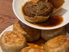 -清真吴记门钉肉饼·喜多利