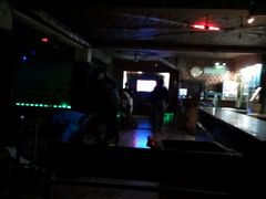 -奔马滚轴溜冰场