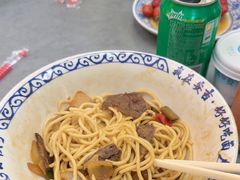 -梅溪·小伙子干挑面(安吉总店)