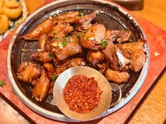 -包整·丝娃娃(一览甲秀楼风景店)