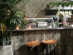 -HIGH FIVE哈福手工汉堡(桂林路店)