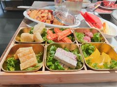 -尚尚仙·酸汤猪手·猪肚鸡火锅(华联万柳购物中心店)