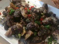 岩豆排骨-兔行天下-鸿鹤鲜锅兔(中海国际店)