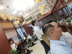 -尼特斯男士发型馆