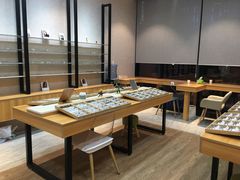 -无界眼镜MaxLess(滨江星光大道店)