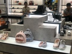 -CHARLES&KEITH(北京apm店)