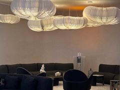 -涨巢·潮玩水疗局