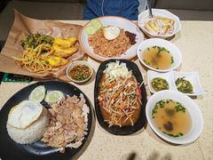 -缅丽·缅甸小吃(版纳店)