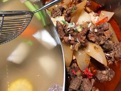 -左庭右院鲜牛肉火锅(浦江欢乐颂店)