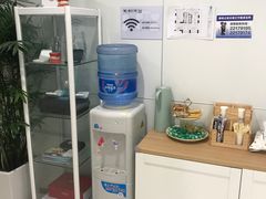 -维乐口腔·埃齐门诊(静安店)
