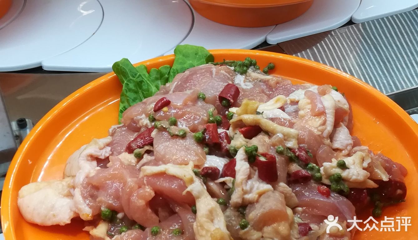 味蕾盛宴：探食之十尾鲜自助小火锅