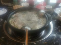 -尚品牛味汤锅火锅(康定总店)
