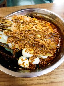 钵小姐钵钵鸡-"为了美食辗转两个公交车才到目的地,期间还.