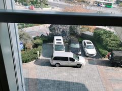 -香格里拉鱼跃地中海西餐厅·牛排披萨