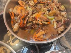 -七欣天香辣蟹火锅(南通任港路大润发店)