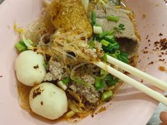 柠檬酸辣汤粉丝-榮泰米粉湯(Left Shop)