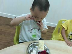 -小马快跑儿童托育中心(华润万家店)