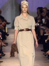 -PRADA普拉达(国际广场店)