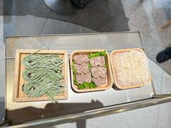 -左庭右院鲜牛肉火锅(京西大悦城店)