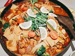 -虎丫炒鸡(郑州高新万科店)
