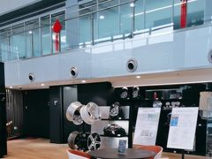 -奔驰上海利星(七宝店)