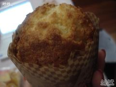 葡萄干麦芬-西点坊(浦东香格里拉店)