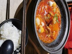 -极有家小鱼小鸡石锅煲(佳兆业店)