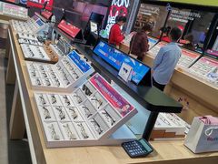 -LOHO眼镜(天河领展广场店)