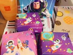 快乐星球双子堡套-麦当劳(宾水西道店)