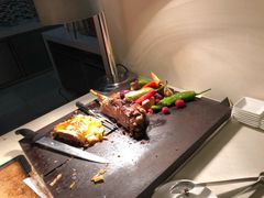 -海口绿发希尔顿酒店-田园汇自助餐·三文鱼·海鲜