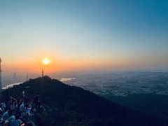 -紫金山山顶公园